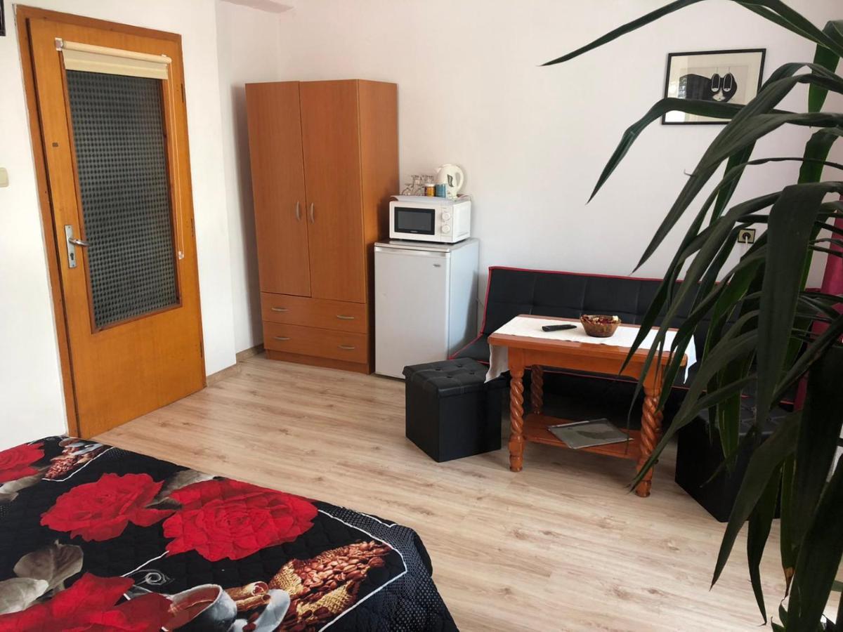 Guest House Liliya سوزوبول المظهر الخارجي الصورة
