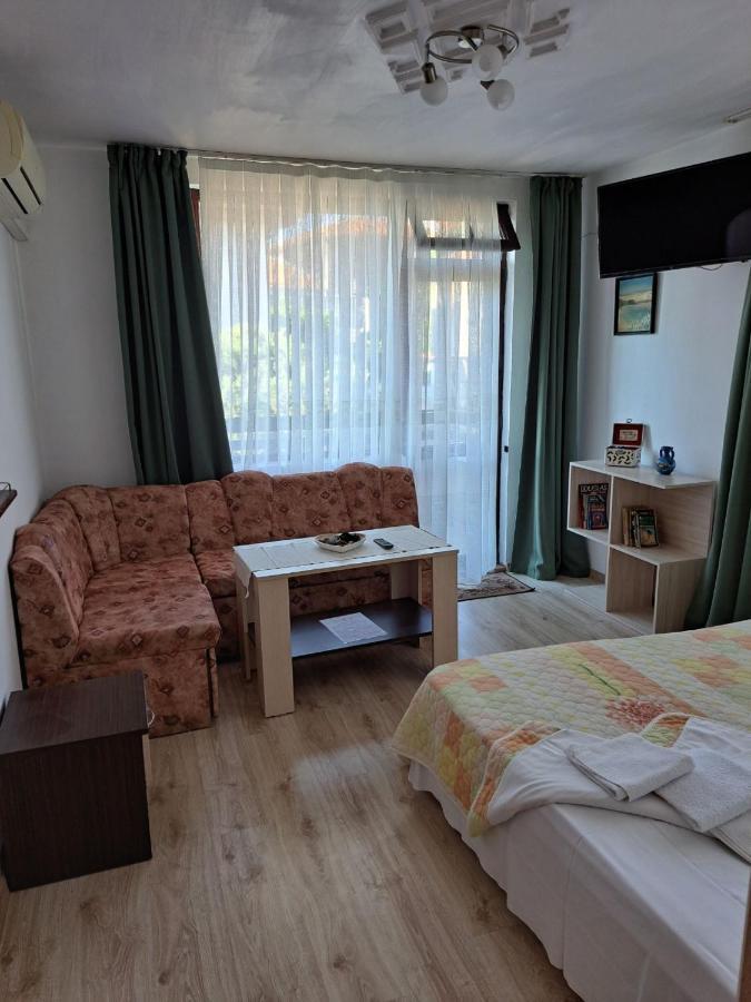 Guest House Liliya سوزوبول المظهر الخارجي الصورة
