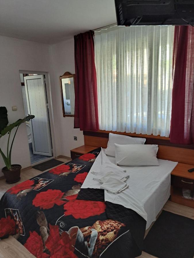 Guest House Liliya سوزوبول المظهر الخارجي الصورة