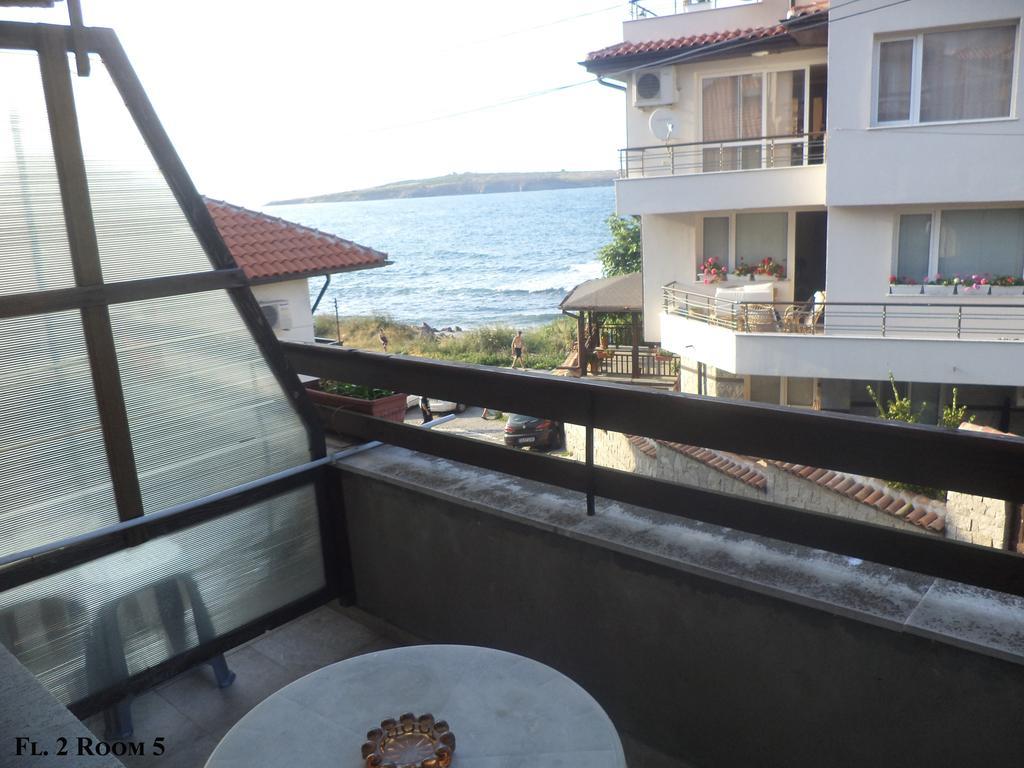 Guest House Liliya سوزوبول المظهر الخارجي الصورة